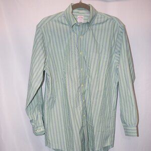 Brooks Brothers 346 striped long sleeve non iron button down